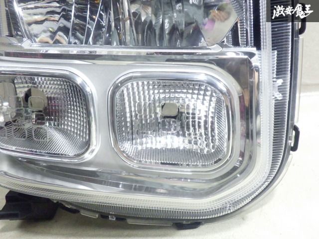 ストア出品】スズキ純正 DA17V エブリイ バン ハロゲン ヘッドライト