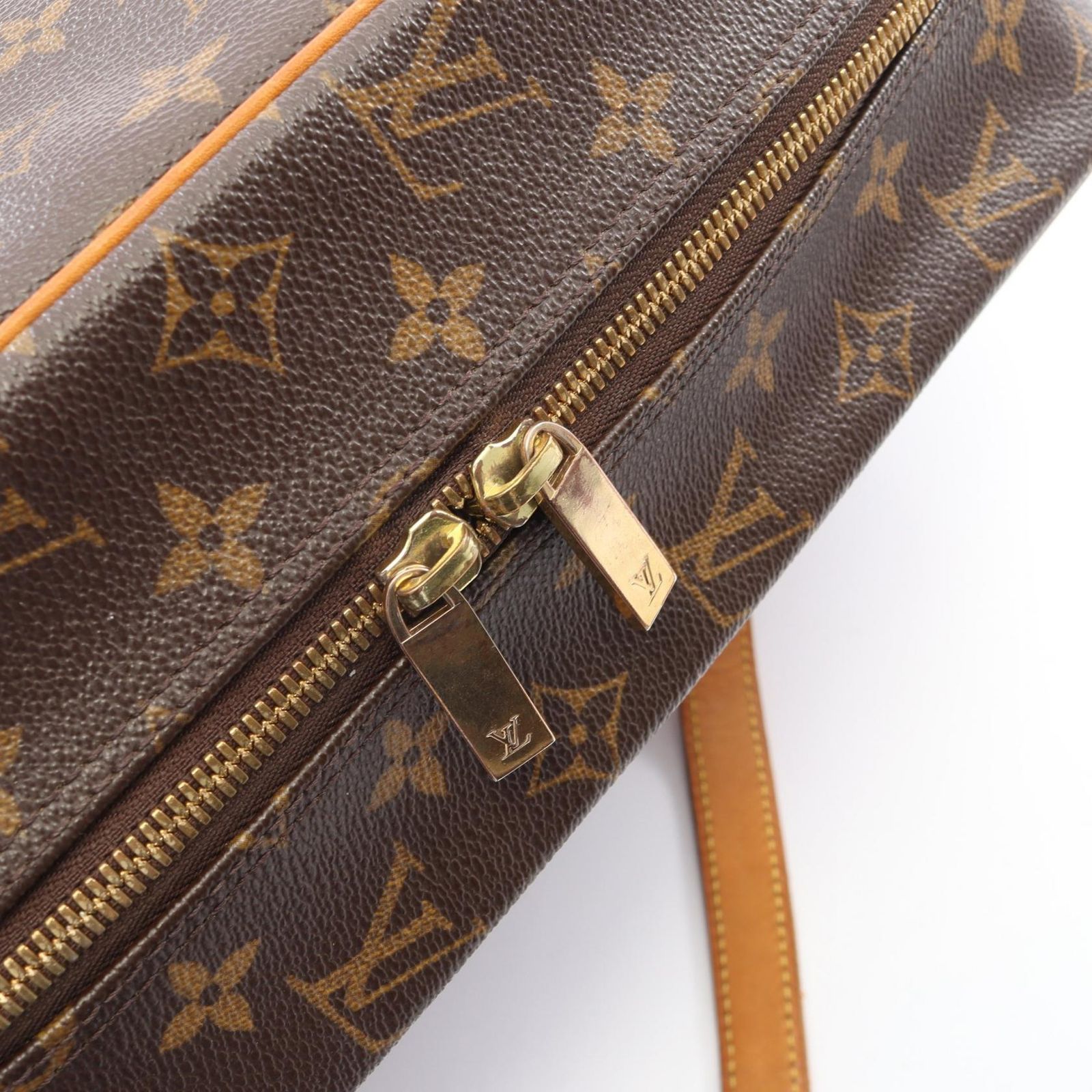 ルイ・ヴィトン LOUIS VUITTON ショルダーバッグ シテGM M51181 PVC