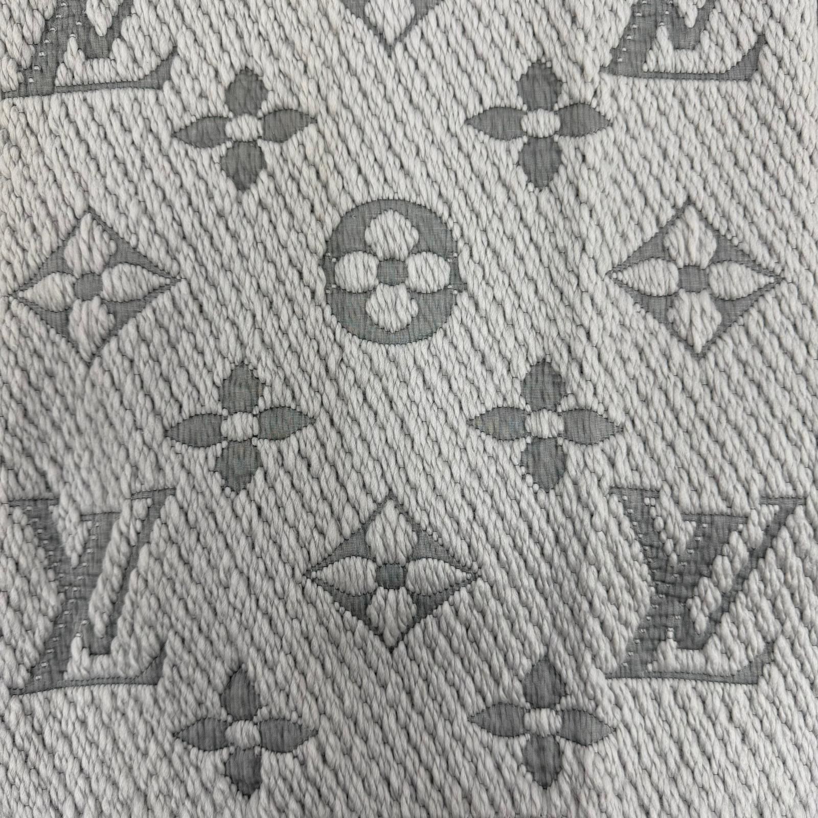 美品☆LOUIS VUITTON ルイヴィトン M74742 エシャルプ ロゴマニア