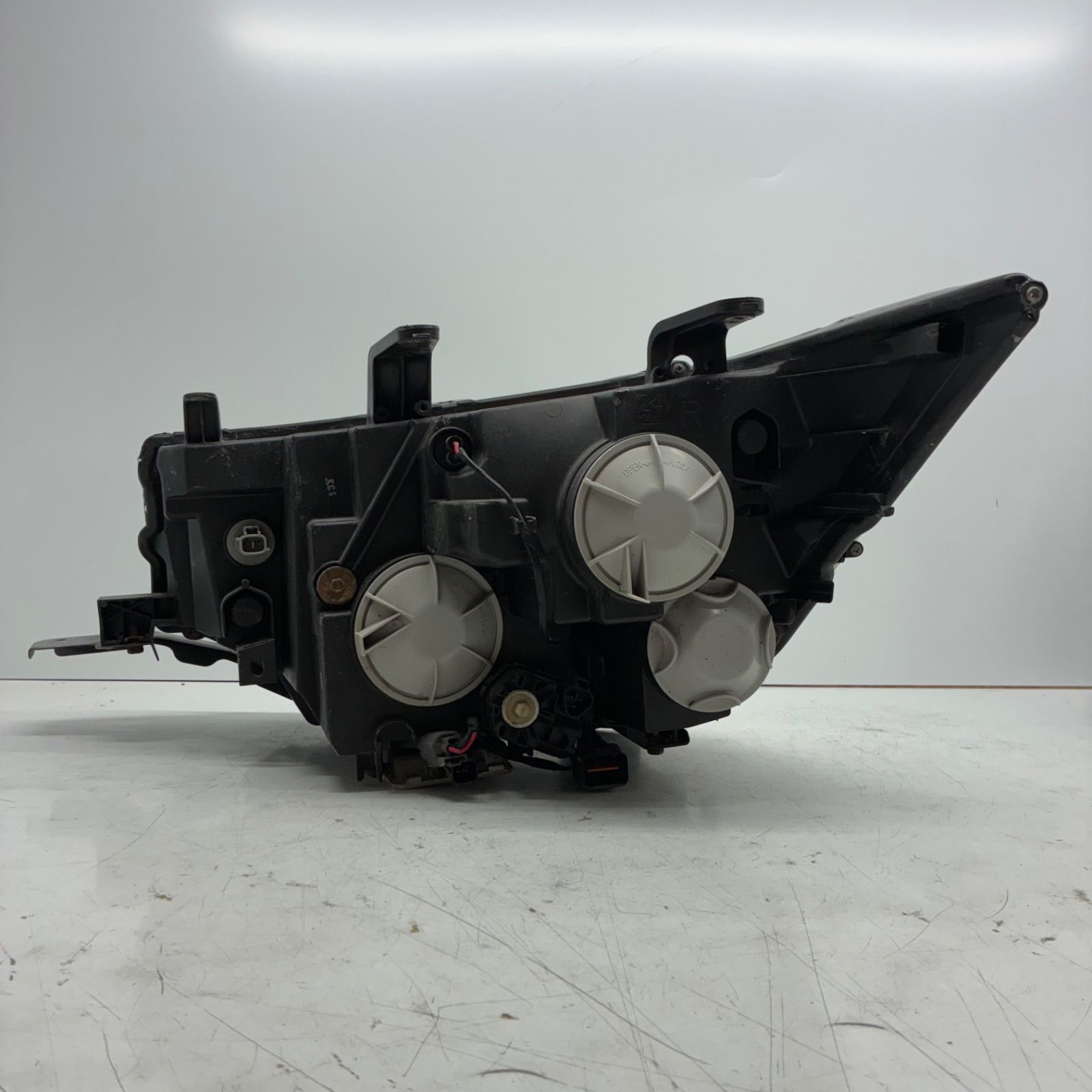 コーティング済】三菱 CV5W CV1W CV2W CV4W デリカ D:5 D5 ヘッド 