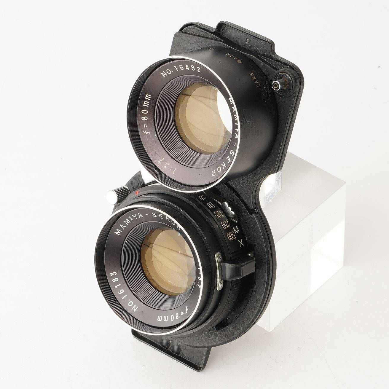 【美品】MAMIYA C220 80mm 3.7 マミヤ 二眼レフカメラ マミヤ Mamiya C220 Professional / MAMIYA-SEKOR 80mm F3.7 - メルカリ
