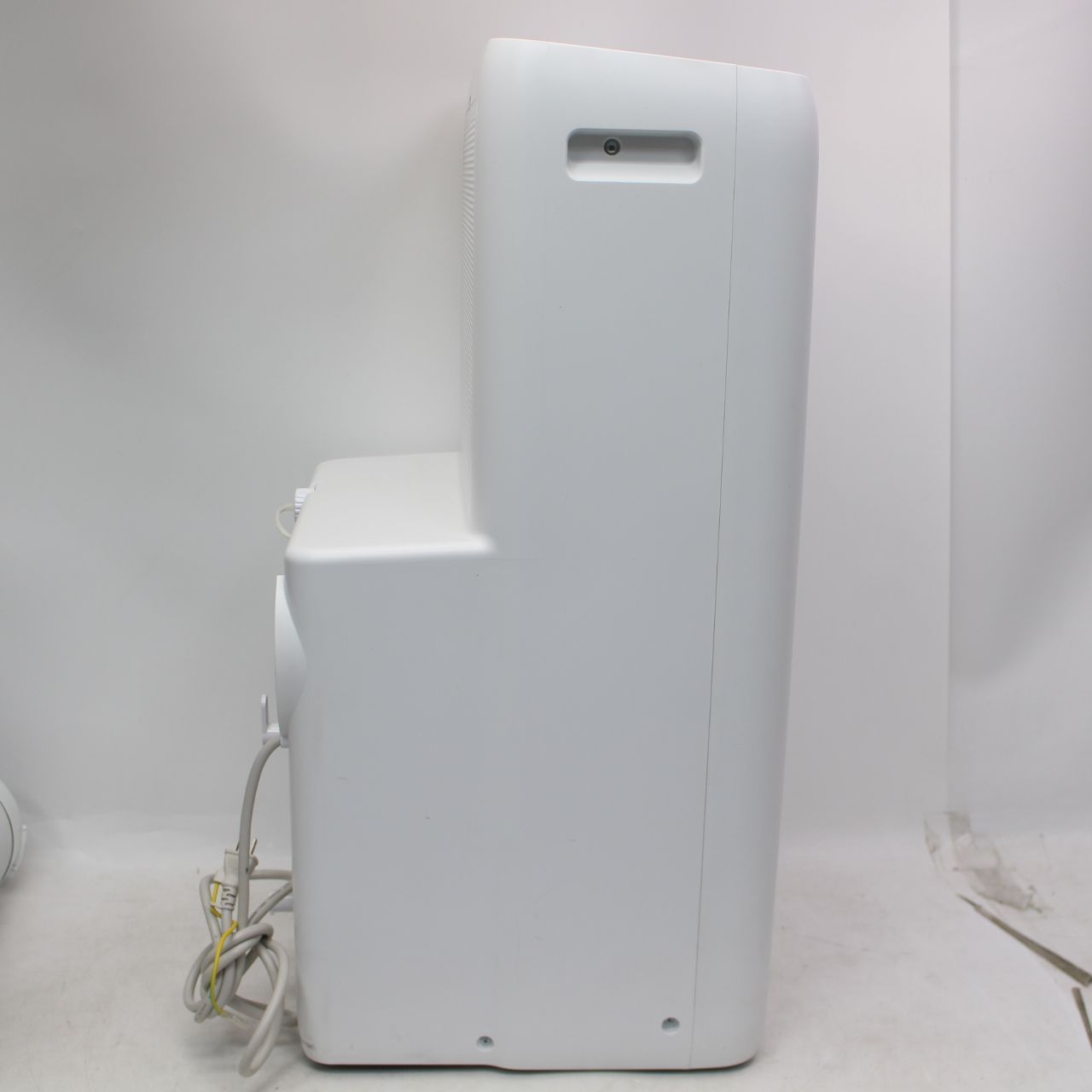 721)アイリスオーヤマ ポータブルクーラー IPA-2821GH 2021年製 - メルカリ