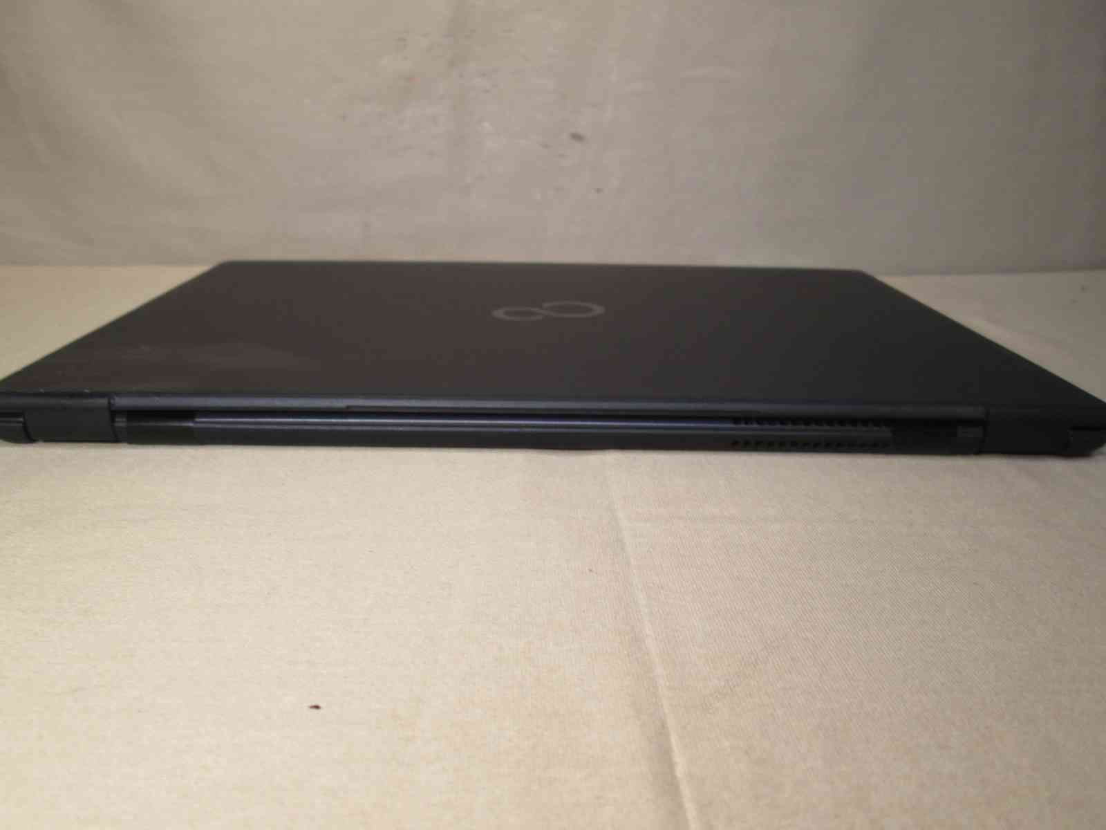 富士通 FUTRO MU937 FMVC07007【M.2 SSD搭載】 Celeron 3865U 1.8GHz