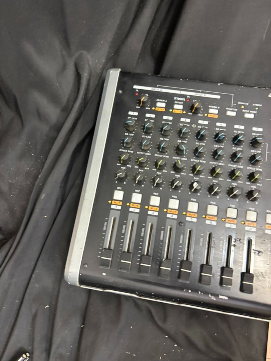 TASCAM DP-02 8トラック デジタルMTR 動作品 本体のみ マルチトラック