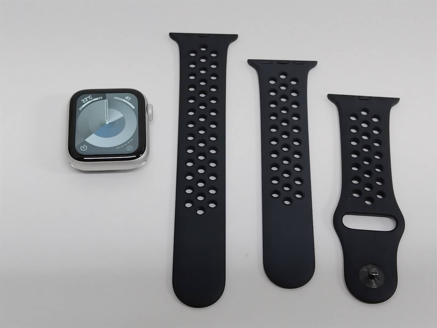 Apple Watch S4 40mm GPS シルバー 中古 - メルカリ