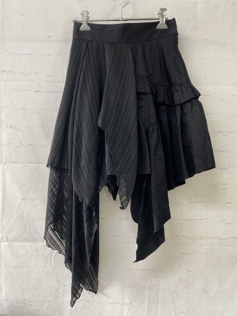 PEACE NOW（ピースナウ）　フレアミニスカート　黒 中古】BLACK PEACE NOW ﾌﾞﾗｯｸﾋﾟｰｽﾅｳ ｱｼﾒﾝﾄﾘｰｲﾚｷﾞｭﾗｰﾐﾆｽｶｰﾄ ﾌﾘﾙ 518210