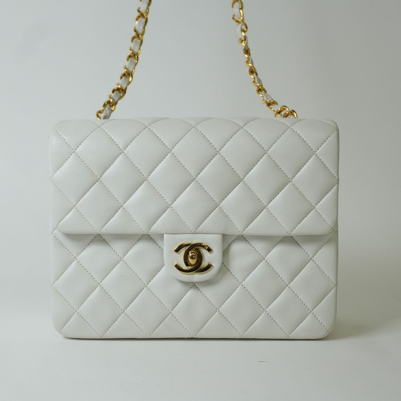 CHANEL シャネル ミニマトラッセ20 ラムスキン シングルフラップ