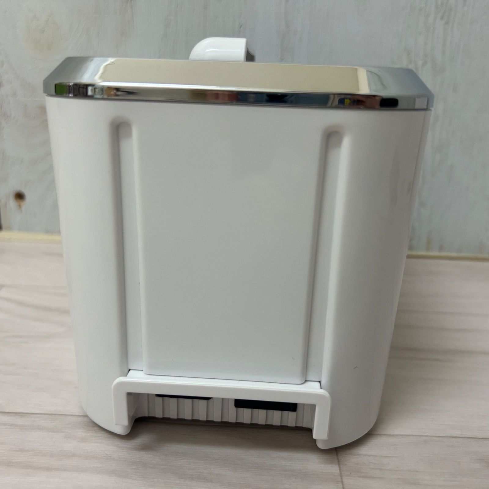 美品 CITIZEN 超音波洗浄機 ホワイト SWT710 シチズン 取説付き 通電