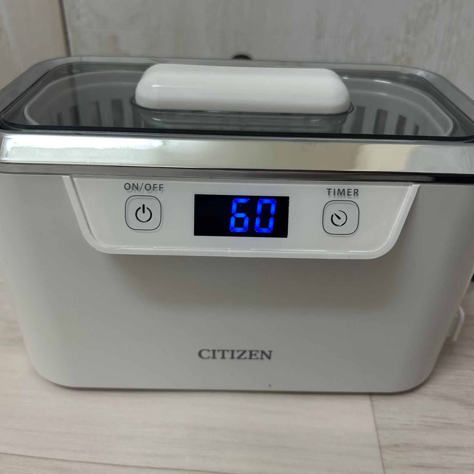 美品 CITIZEN 超音波洗浄機 ホワイト SWT710 シチズン 取説付き 通電