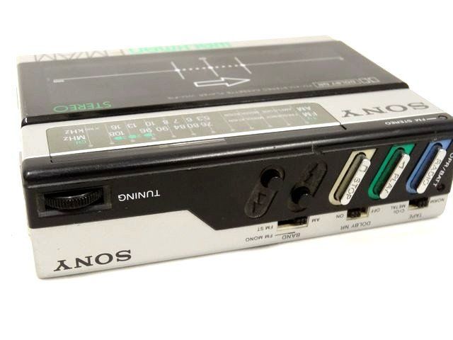 訳あり SONY WALKMAN WM-F15 ウォークマン □ カセットテープ ラジオ