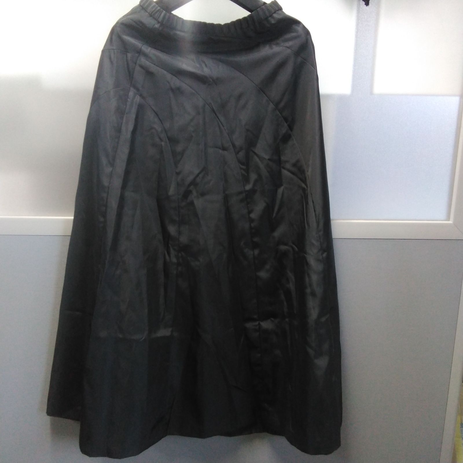 新品タグ付き 黒のロングスカート レディースМサイズ NOKO OHNO Z372