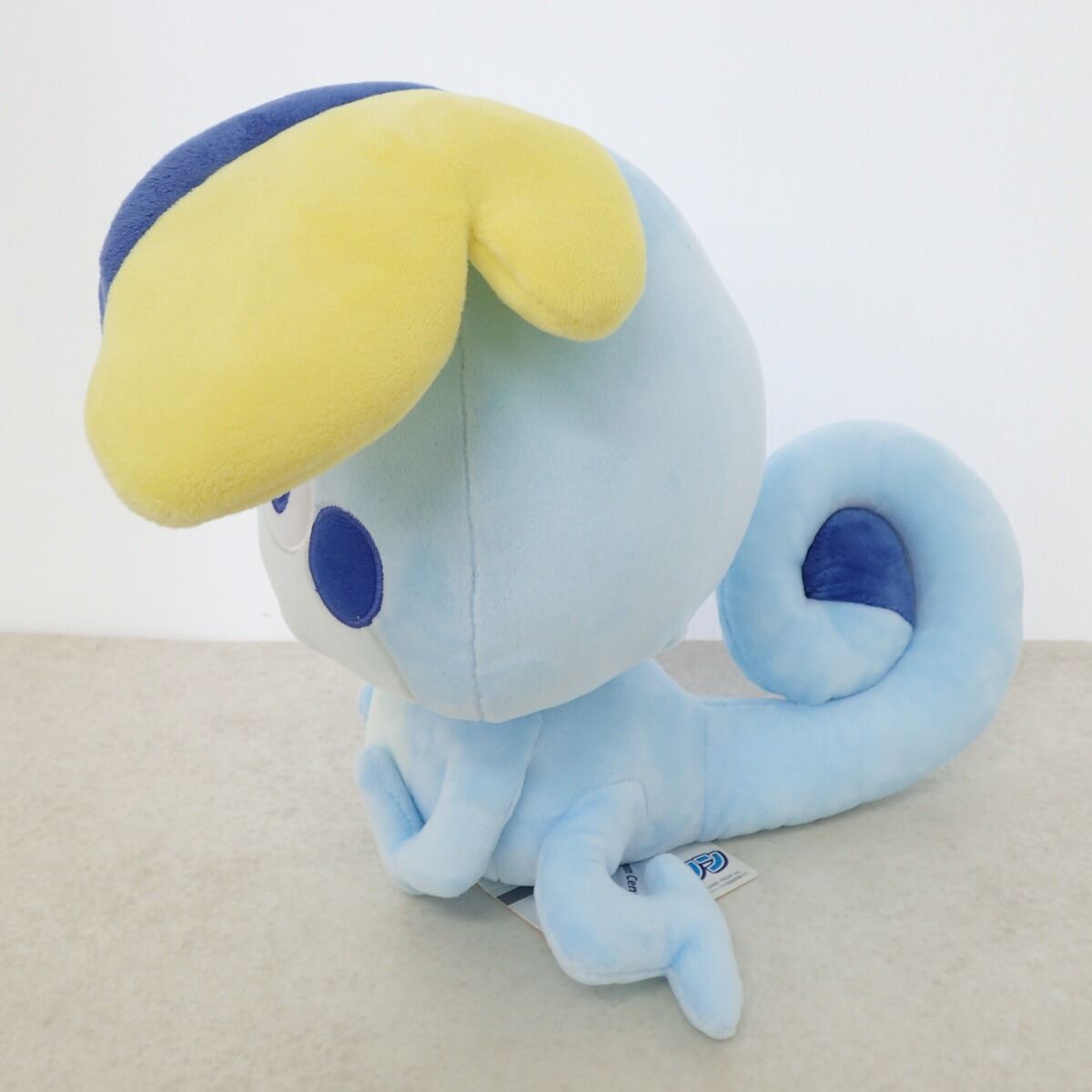 ポケモンセンター ぬいぐるみ 等身大メッソン 紙タグ付き