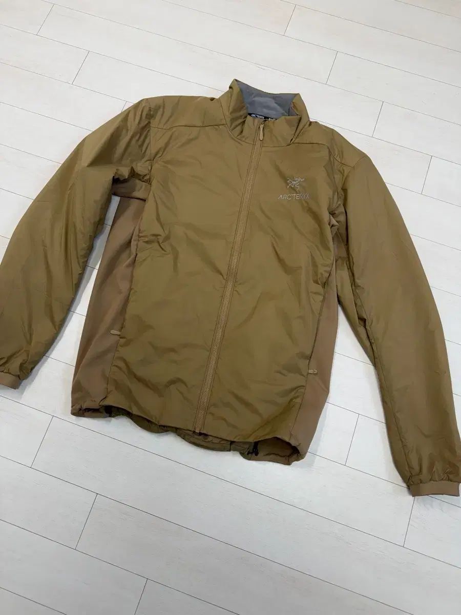 ARC'TERYX アークテリクス Atom(アトム)ジャケット M サイズ