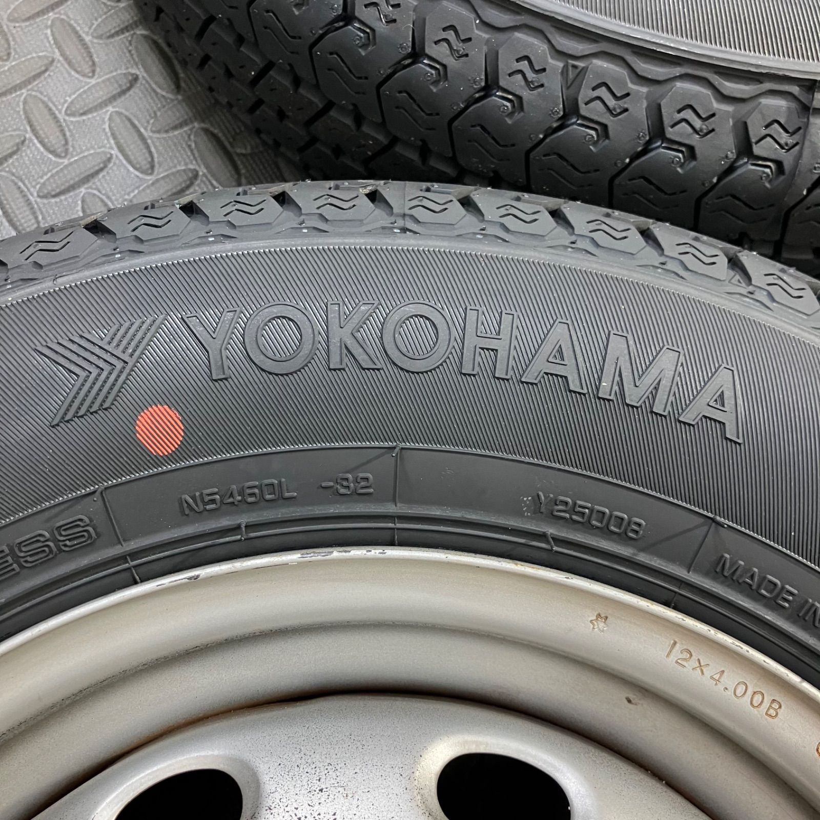 26年製 新品タイヤ 145/80R12 80/78N LT ヨコハマ スーパーバン356(夏