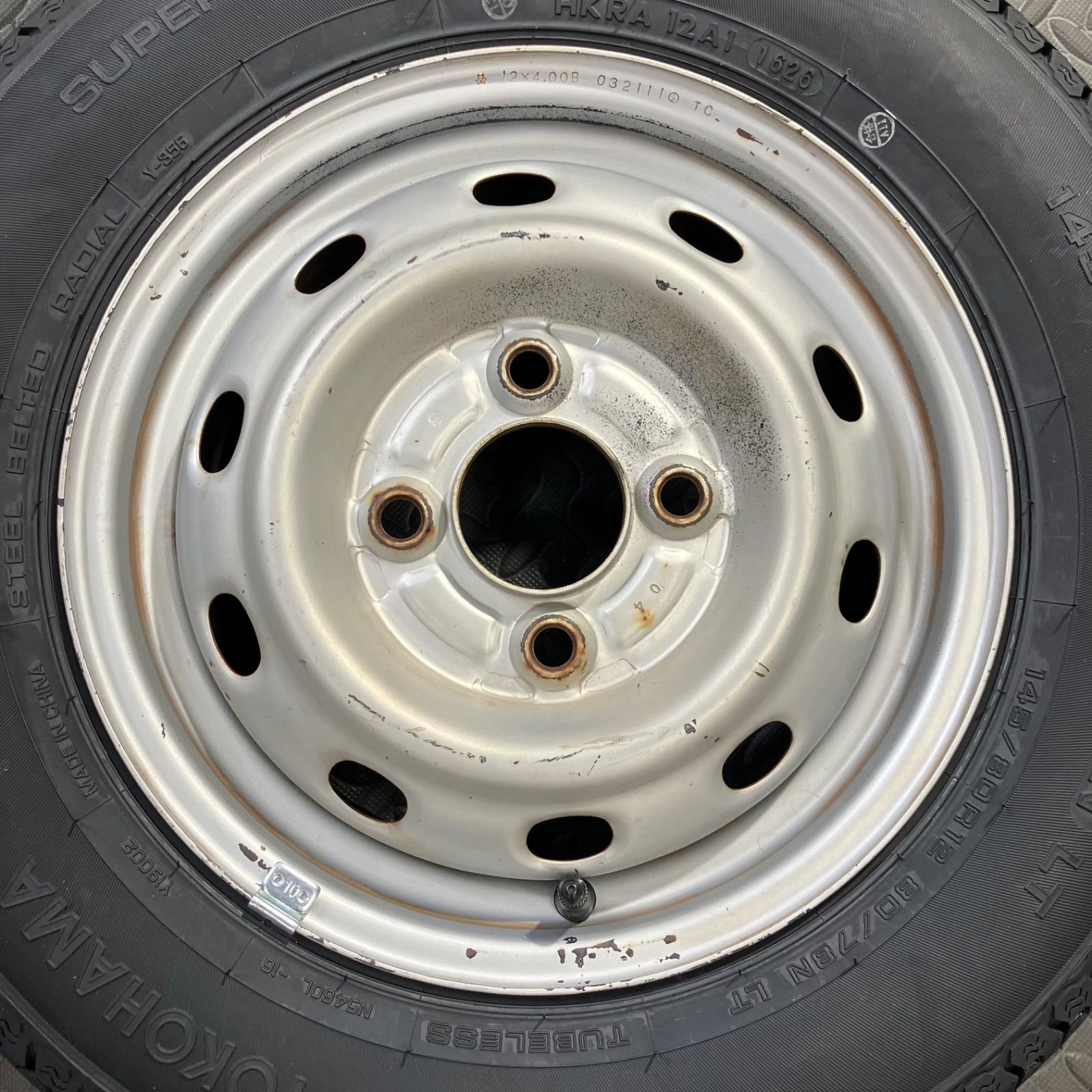 26年製 新品タイヤ 145/80R12 80/78N LT ヨコハマ スーパーバン356(夏
