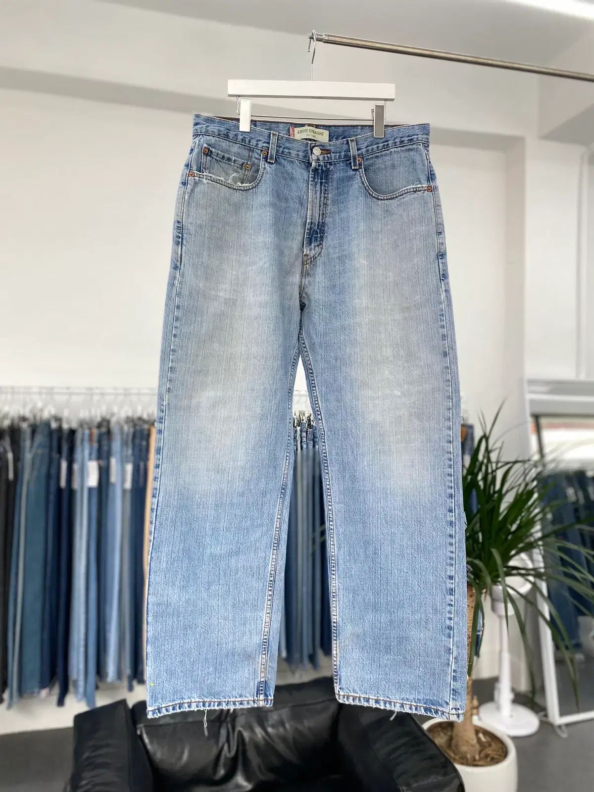 0 リーバイス Levi