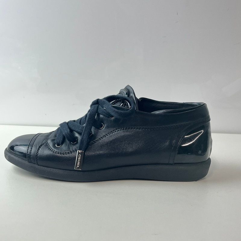 中古品】 CHANEL シャネル レザー エナメル ショートブーツ ブラック