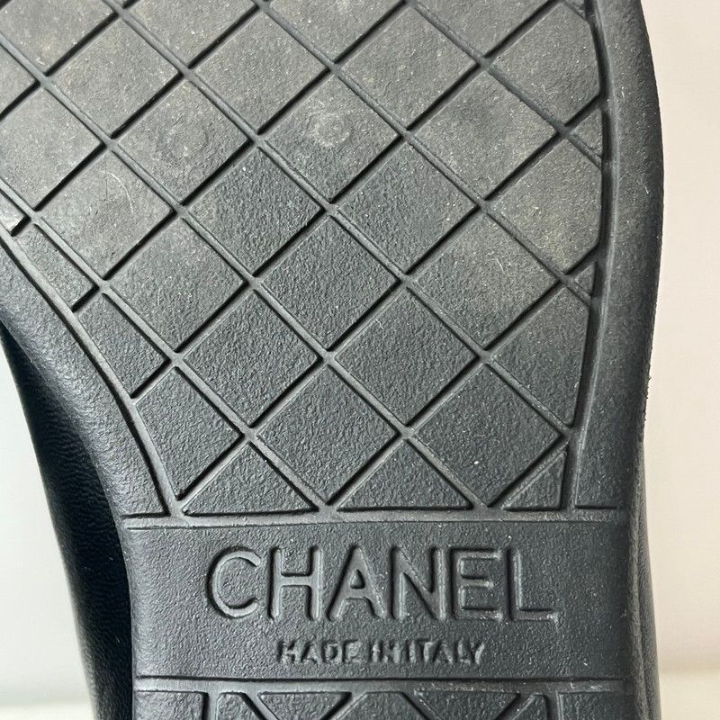 中古品】 CHANEL シャネル レザー エナメル ショートブーツ ブラック