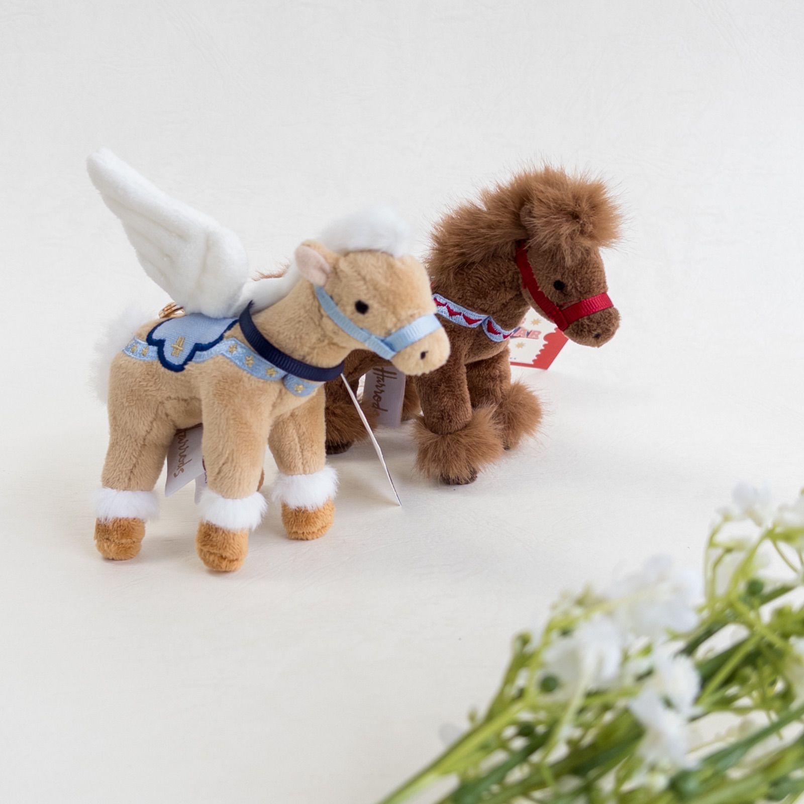 Harrods】新品ハロッズ ペガサス ぬいぐるみ キーホルダー バッグ