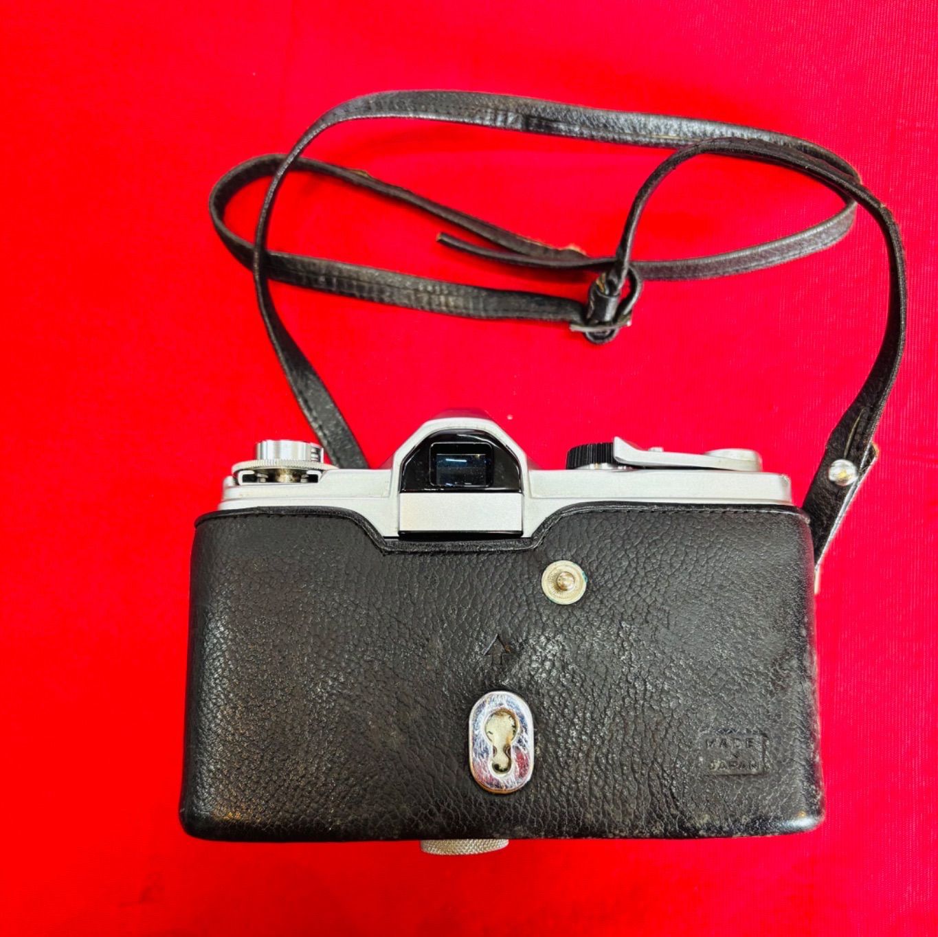 KONICA コニカ FS フィルム一眼レフカメラ レンズ付き ジャンク ケース