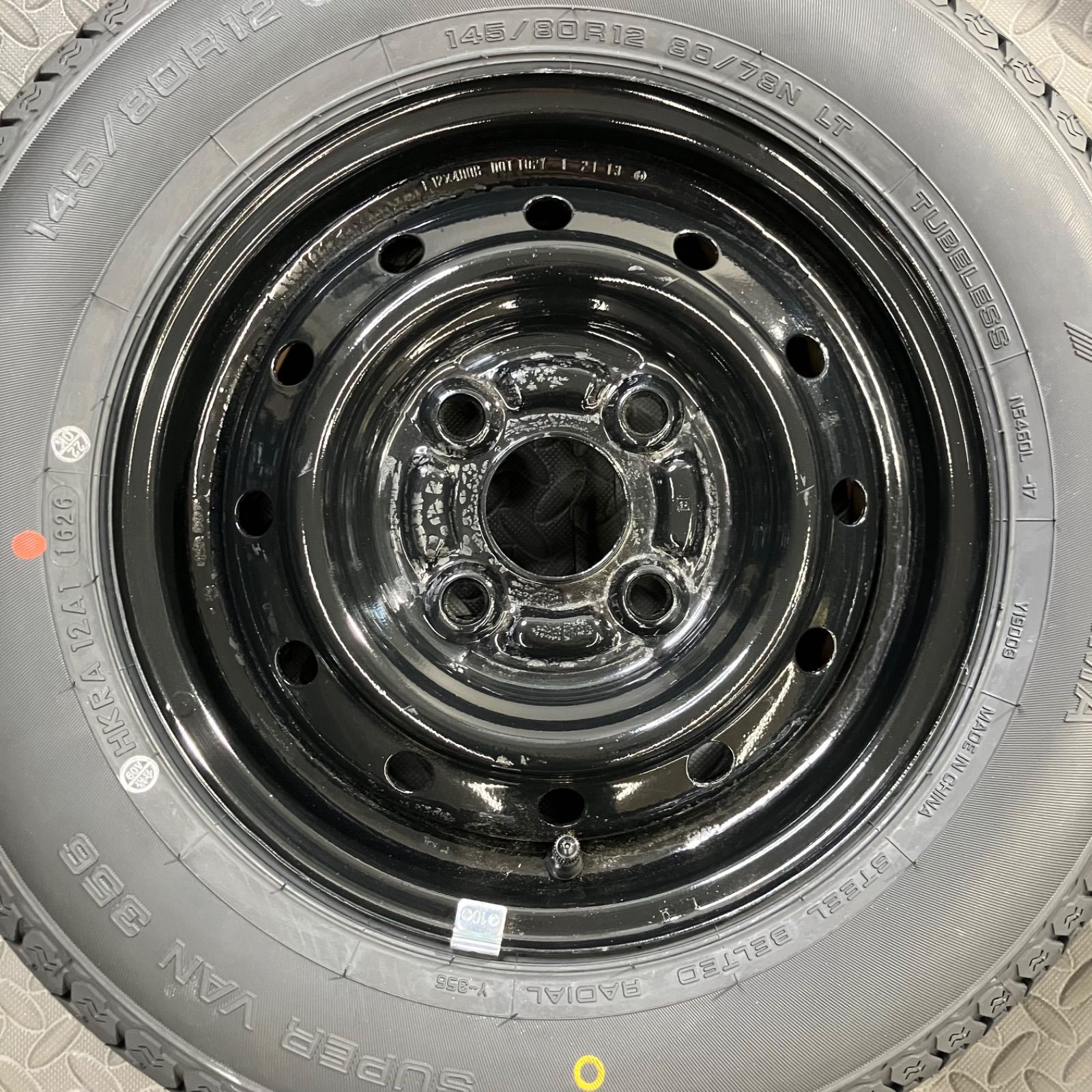 26年製 新品タイヤ 145/80R12 80/78N LT ヨコハマ スーパーバン356(夏