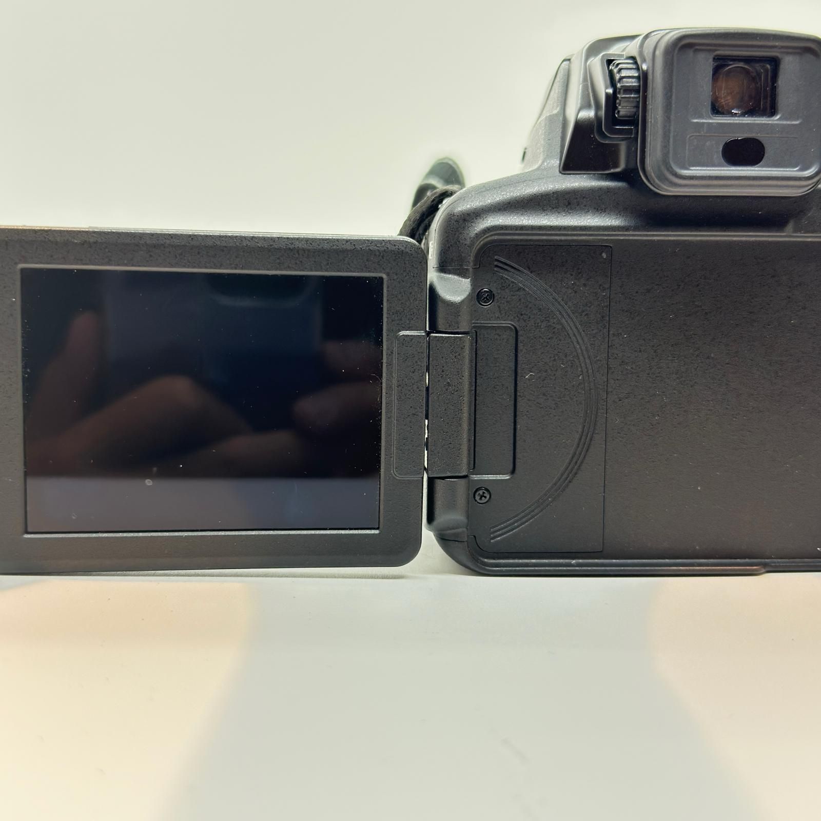 全額返金保証】【最速発送】 コンパクトデジタルカメラ COOLPIX P900
