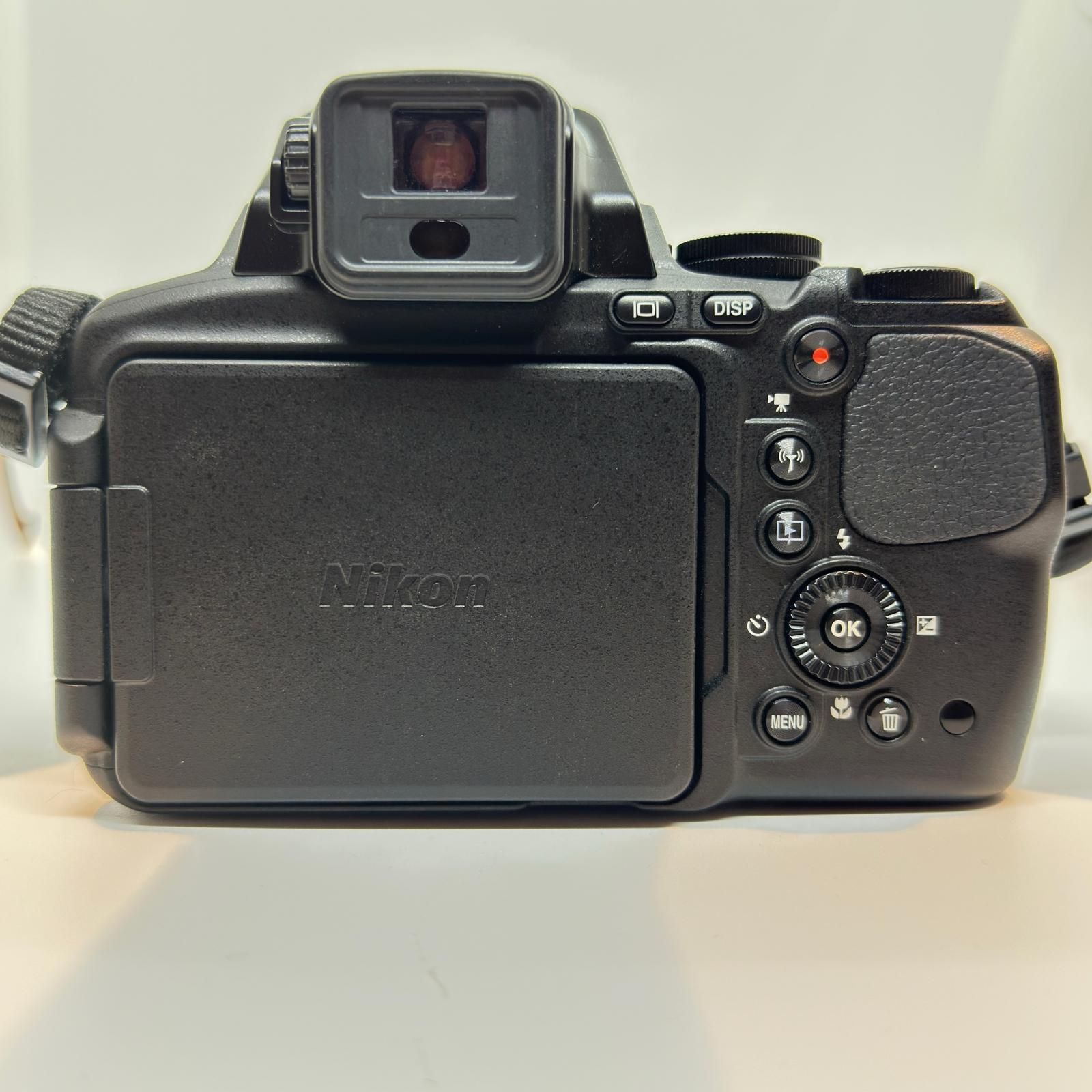【全額返金保証】【最速発送】 コンパクトデジタルカメラ COOLPIX P900 動作確認済 全額返金保証】【最速発送】 コンパクトデジタルカメラ COOLPIX P900