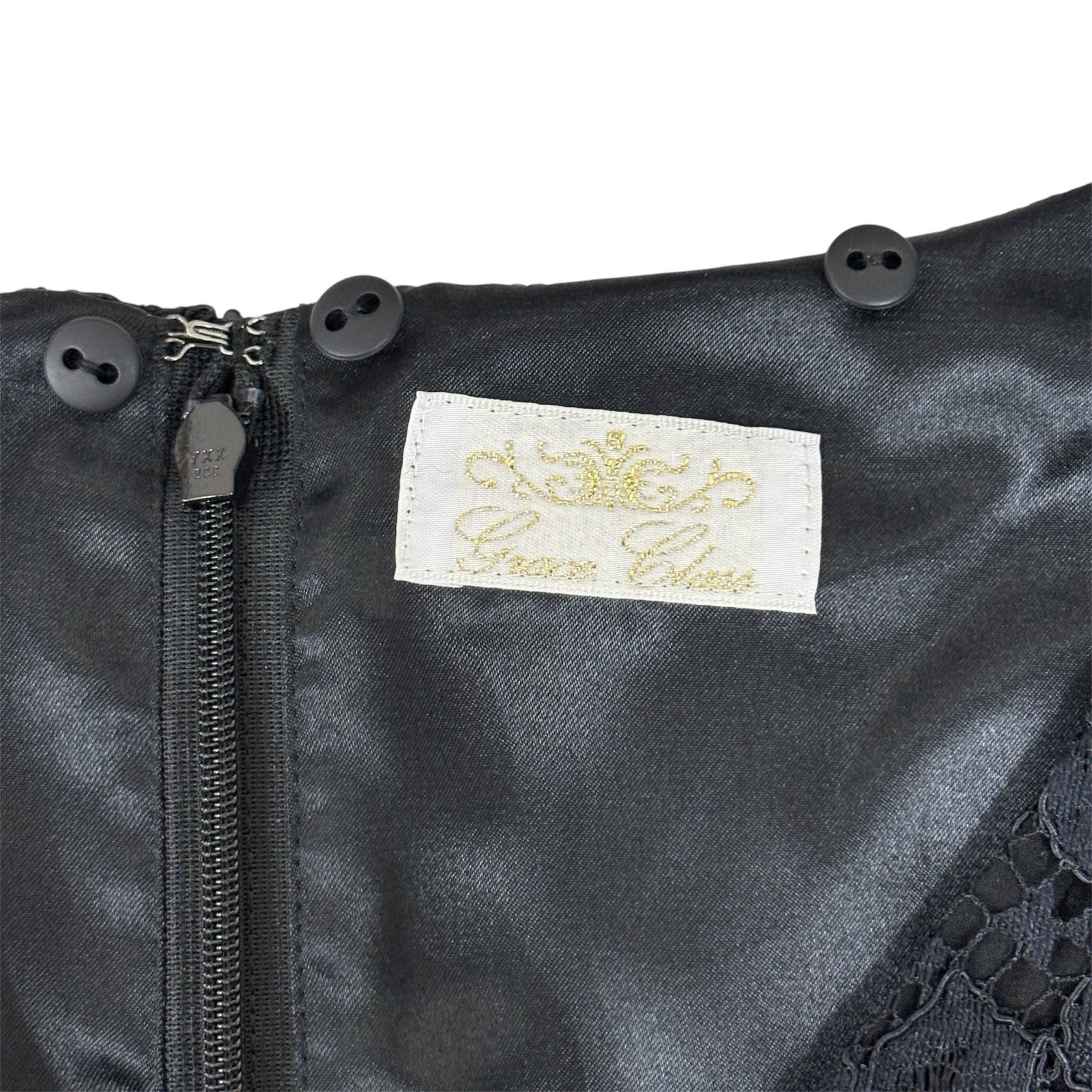 美品 Grace Class 近年モデル ワンピース 袖シアー ビジュー 黒 GRACE CONTINENTAL】レース シルク レイヤードドレス ビジュー