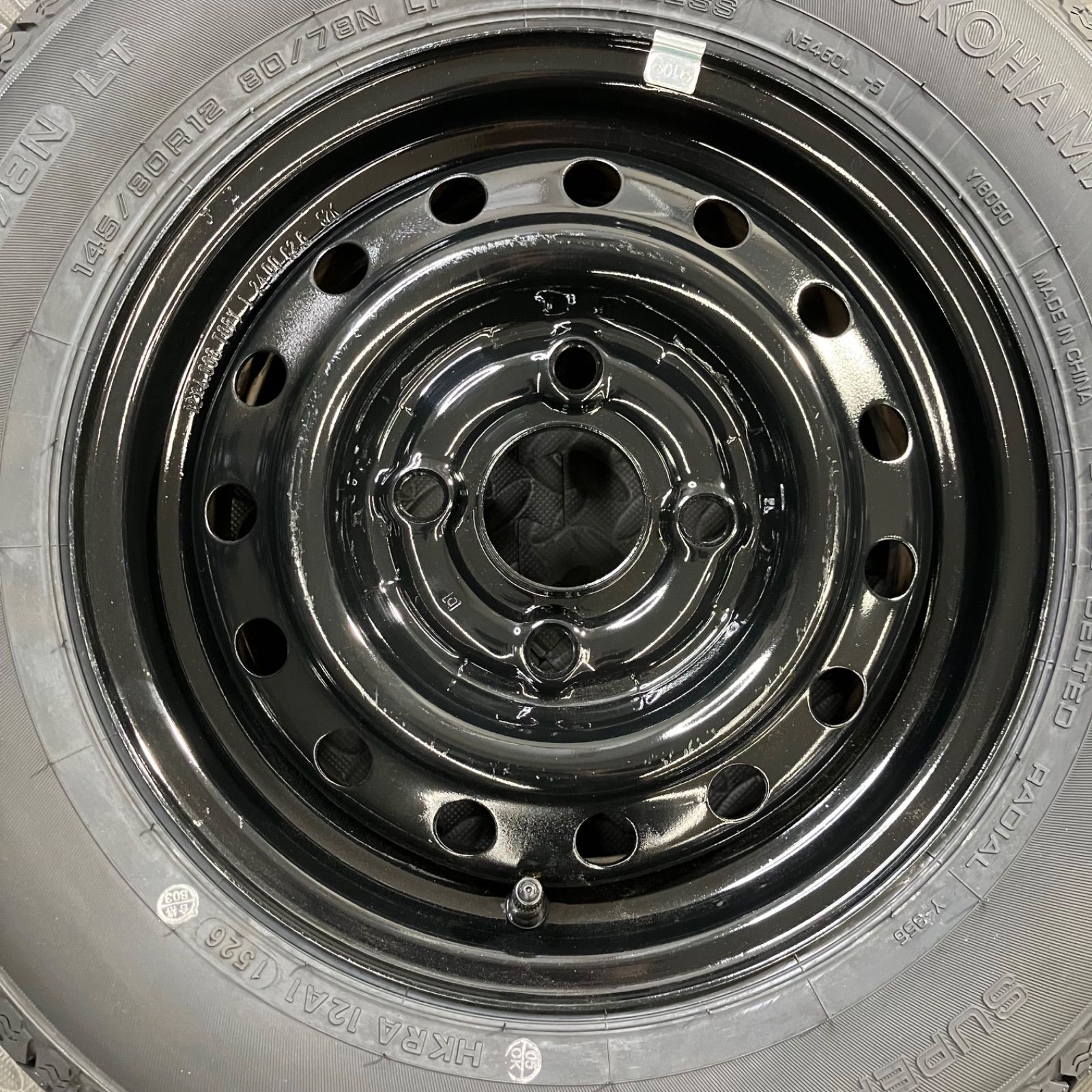 26年製 新品タイヤ 145/80R12 80/78N LT ヨコハマ スーパーバン356(夏