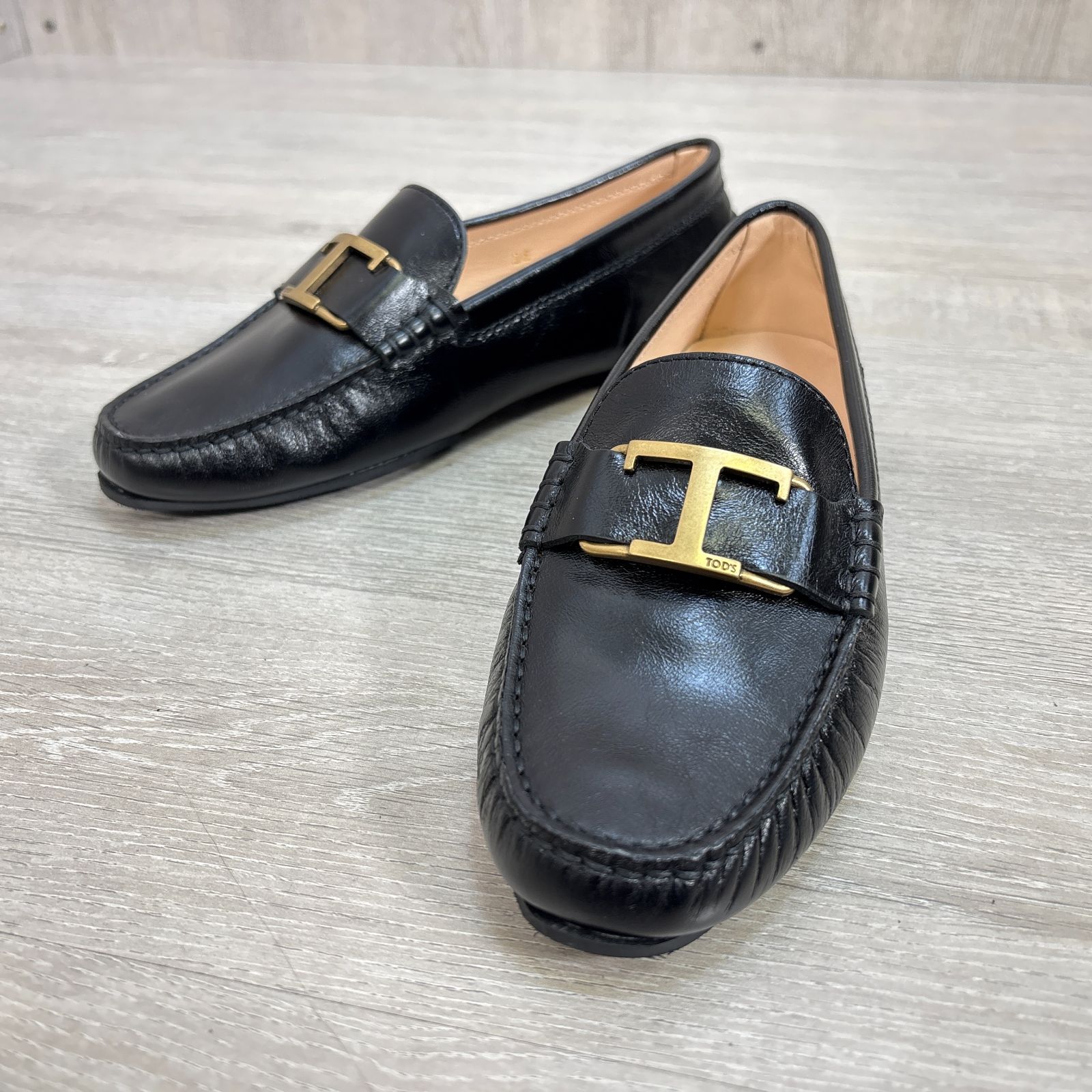 TOD'S トッズ Tタイムレス レザー ローファー ドライビングシューズ