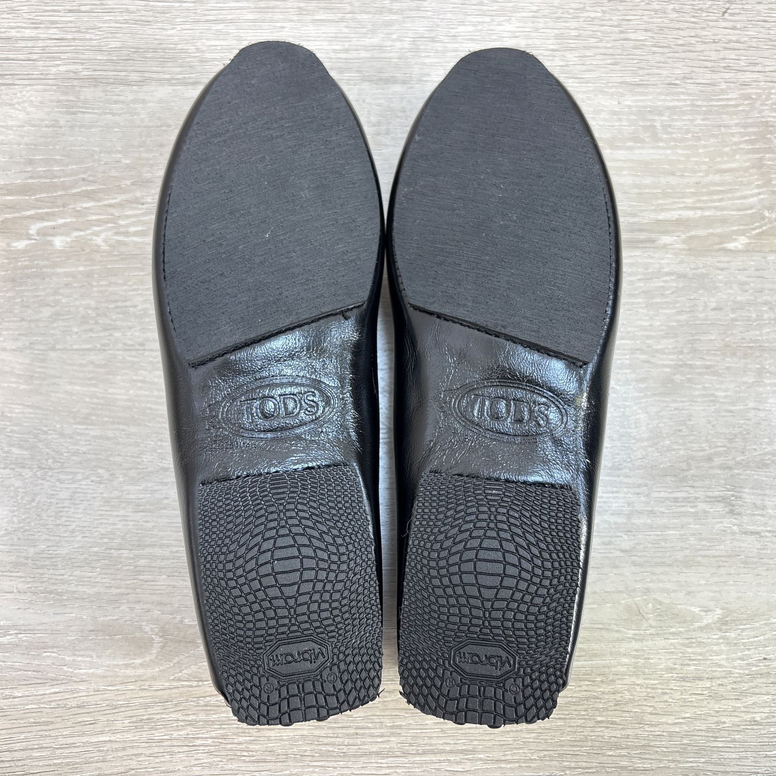 TOD'S トッズ Tタイムレス レザー ローファー ドライビングシューズ