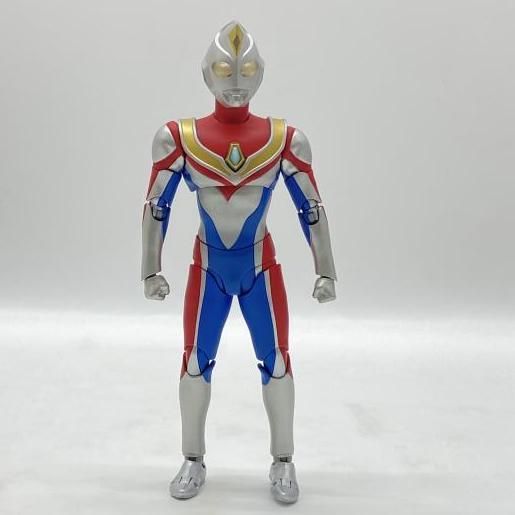 中古】開封）S.H.Figuarts(真骨彫製法) ウルトラマンダイナ フラッシュ