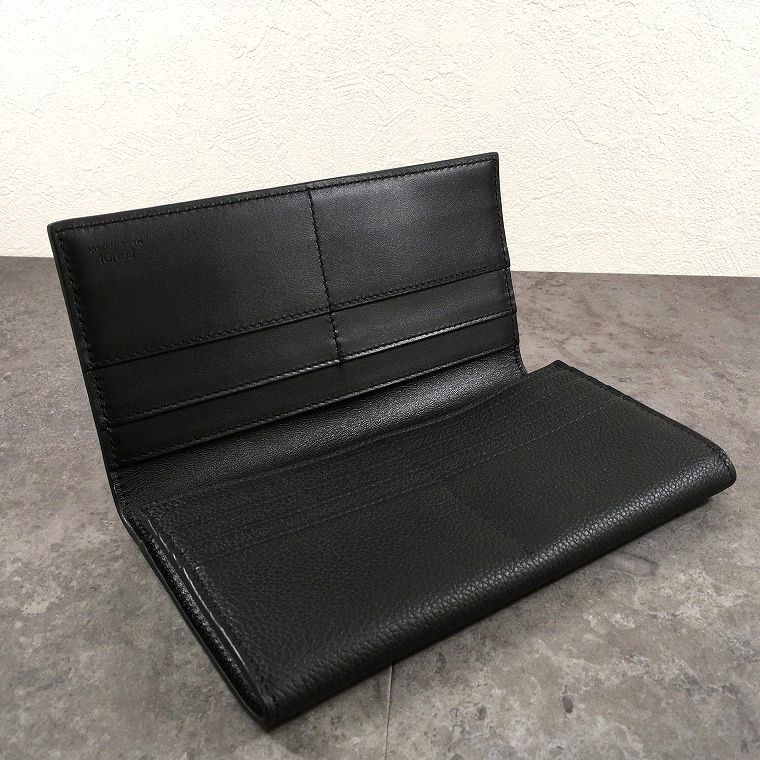 FENDI ROMA ブラックレザー長財布 未使用品 FENDI ROMA 長財布 7M0264 ブラック レザー 箱付き 381