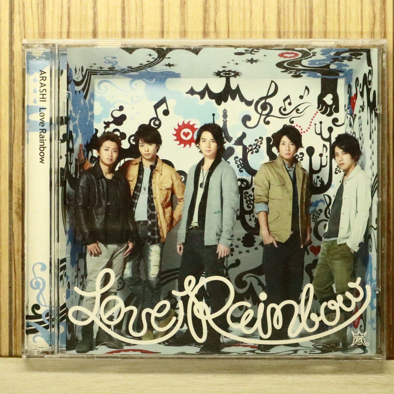 Flesh and Blood 嵐の系譜 アウローラ　らくらくメルカリ便 国内盤CD☆嵐/Arashi□ Love Rainbow 【初回限定盤】 (CD+DVD