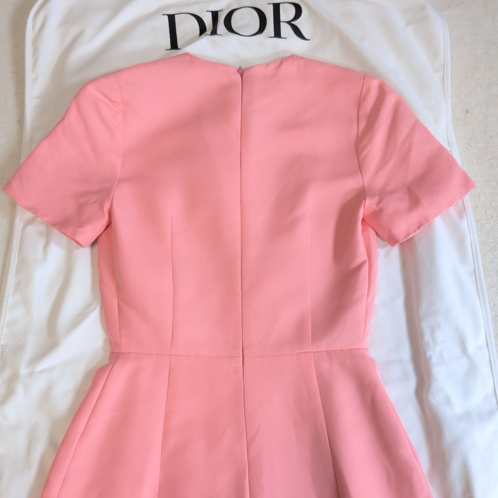 Christian Dior 半袖ワンピース 8号 ピンク 人気✨Christian Dior クリスチャンディオール ビーズ装飾ワンピース