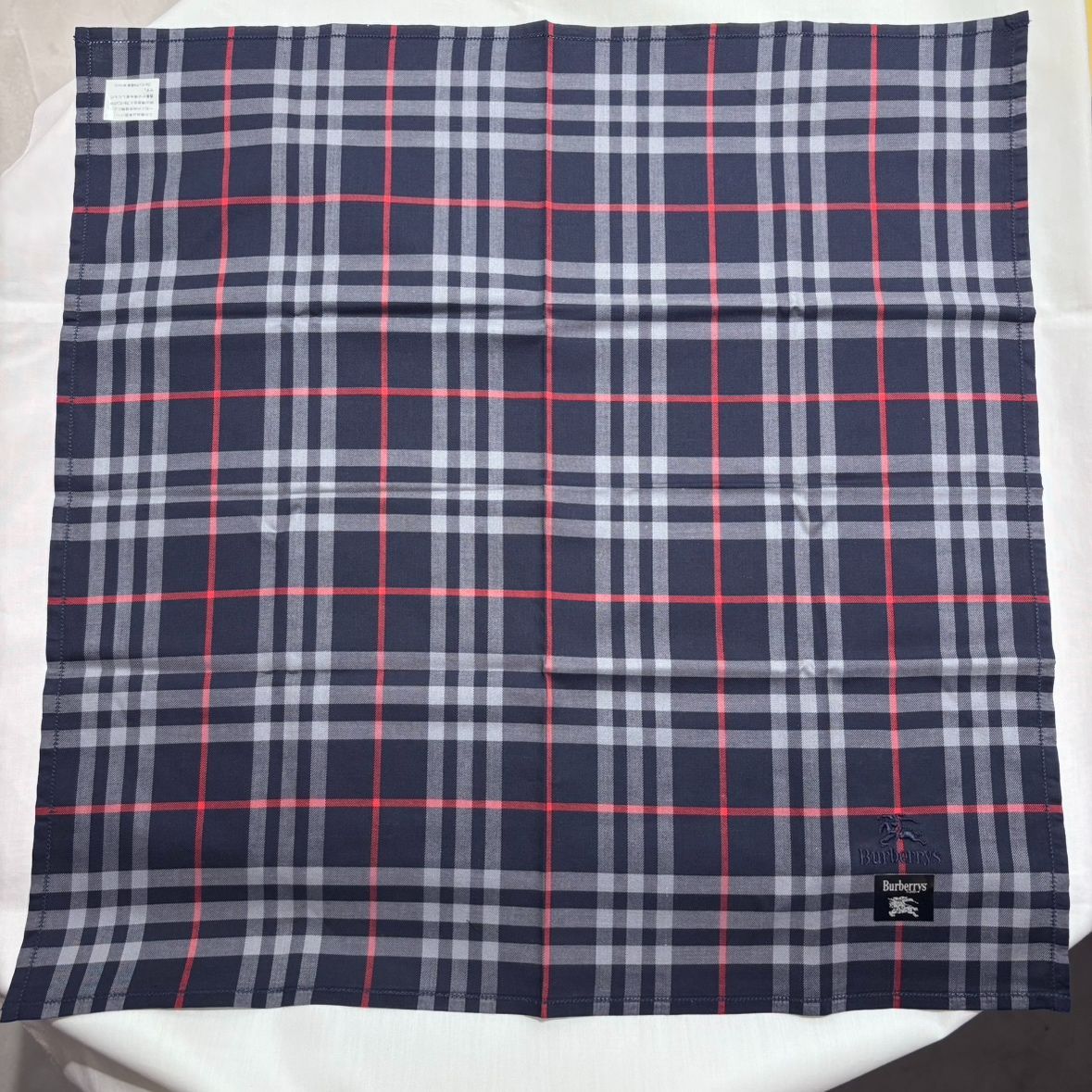 UM266177609 BURBERRYS バーバリー ノバチェック ハンカチ 47×47cm