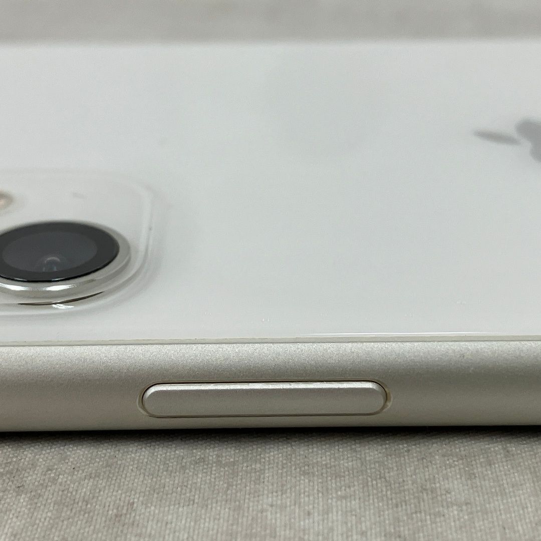 iPhone 11 256GB ジャンク docomo SIMフリー - メルカリ