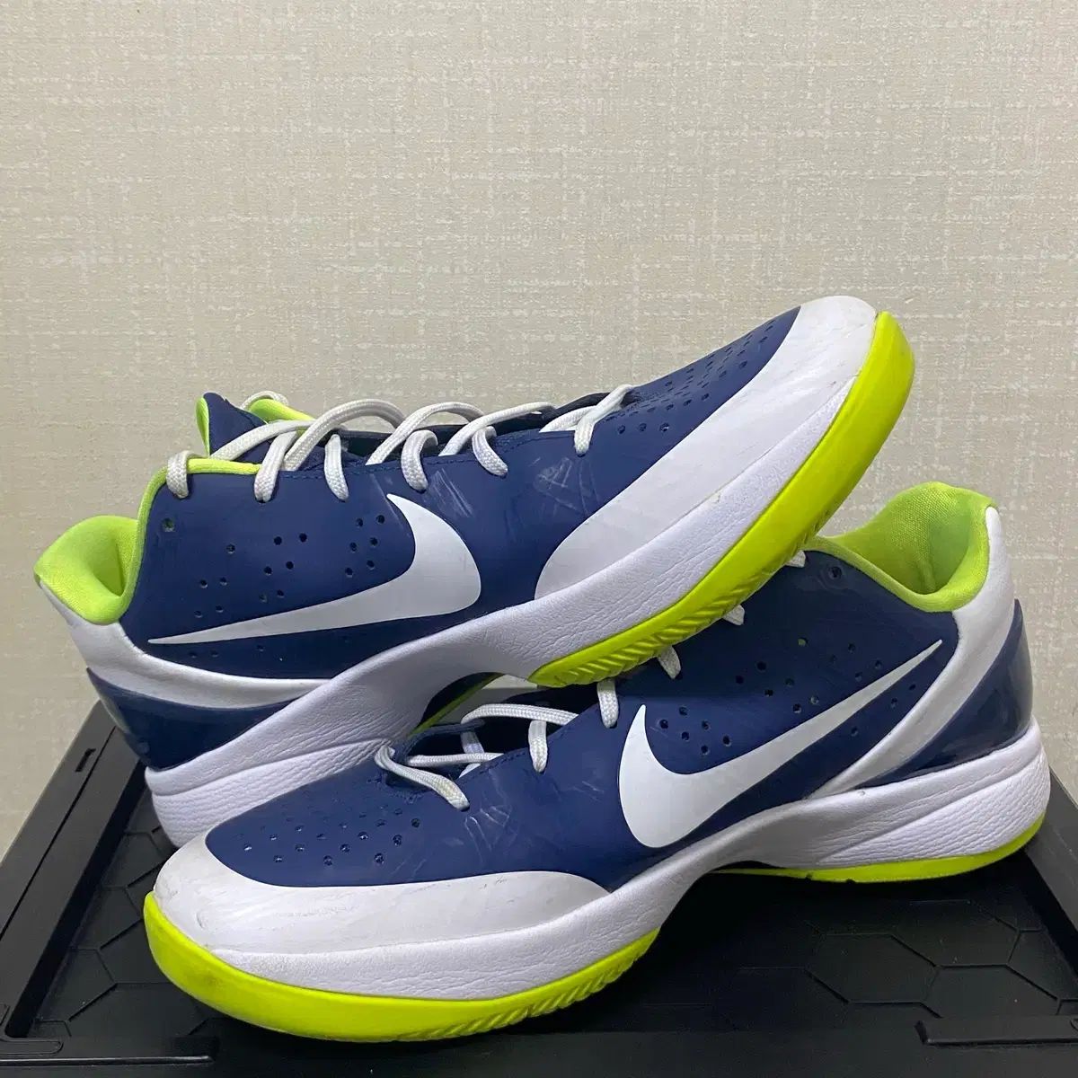 285 NIKE ハイパーアタック - メルカリ