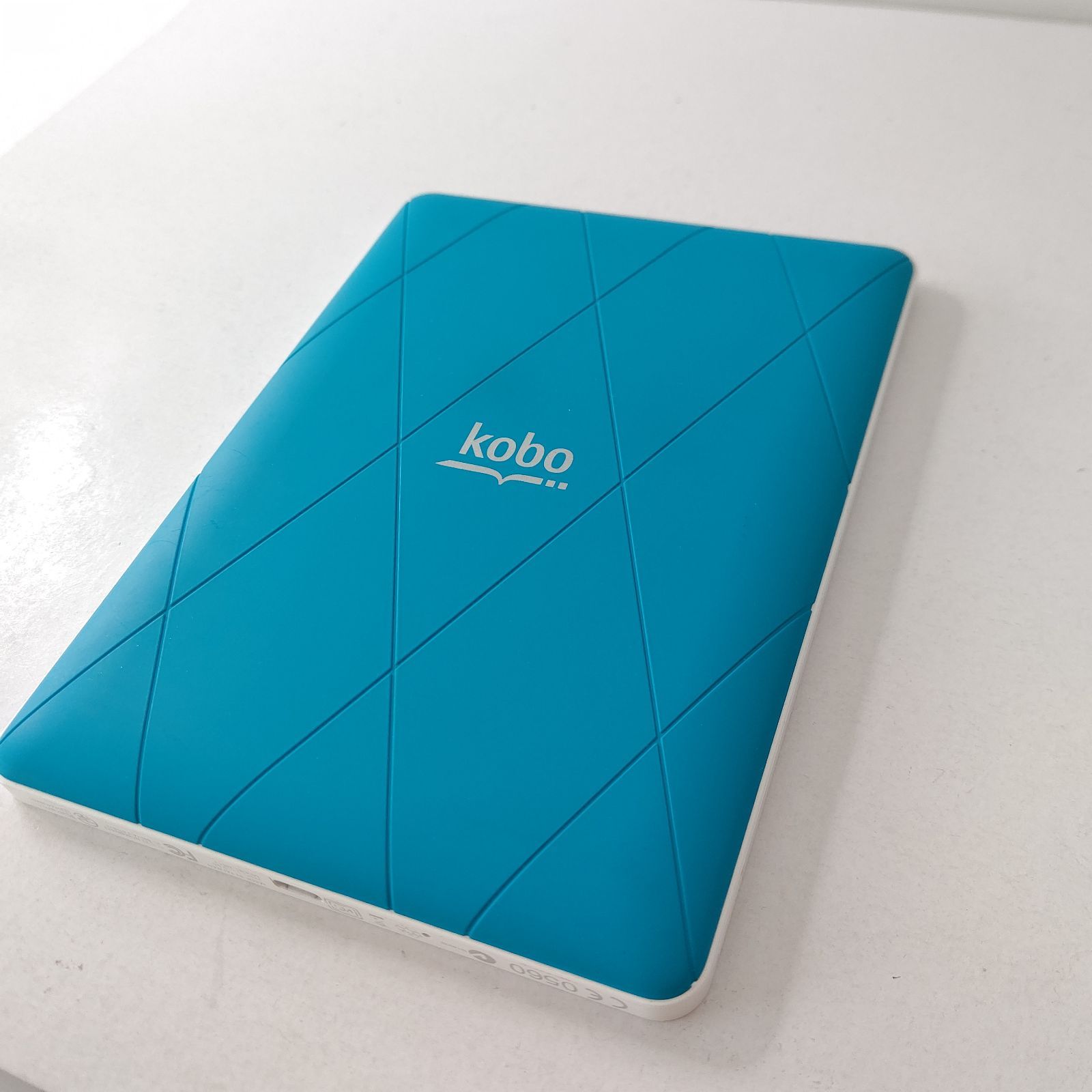 美品 Rakuten kobo glo ブルームーン 電子書籍リーダー - メルカリ