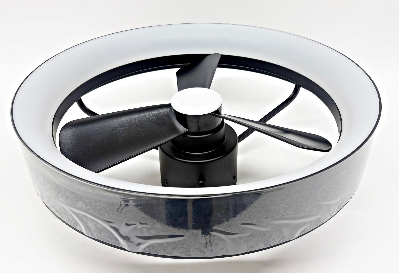 ☆未使用　ARTIKA　LEDシーリングファン　FAN-AUR-C4BL 未使用 artika Austin LED シーリングファン FAN-AUR-C4BL アルティカ