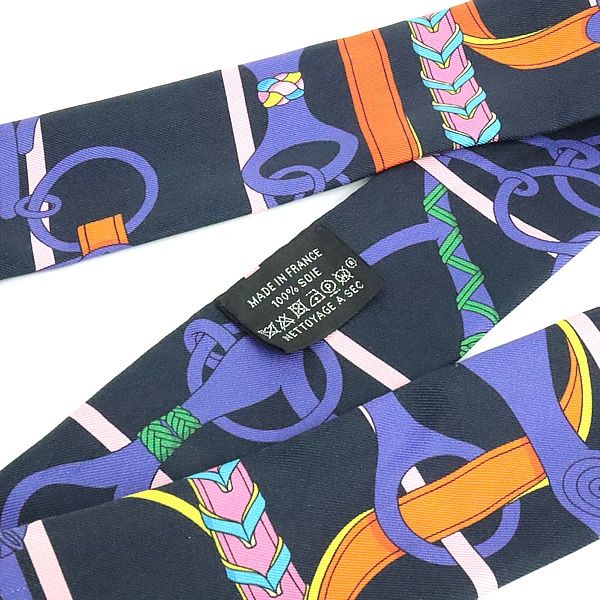 広尾店】エルメス HERMES ツイリー スカーフ Panoplie Equestre 乗馬の