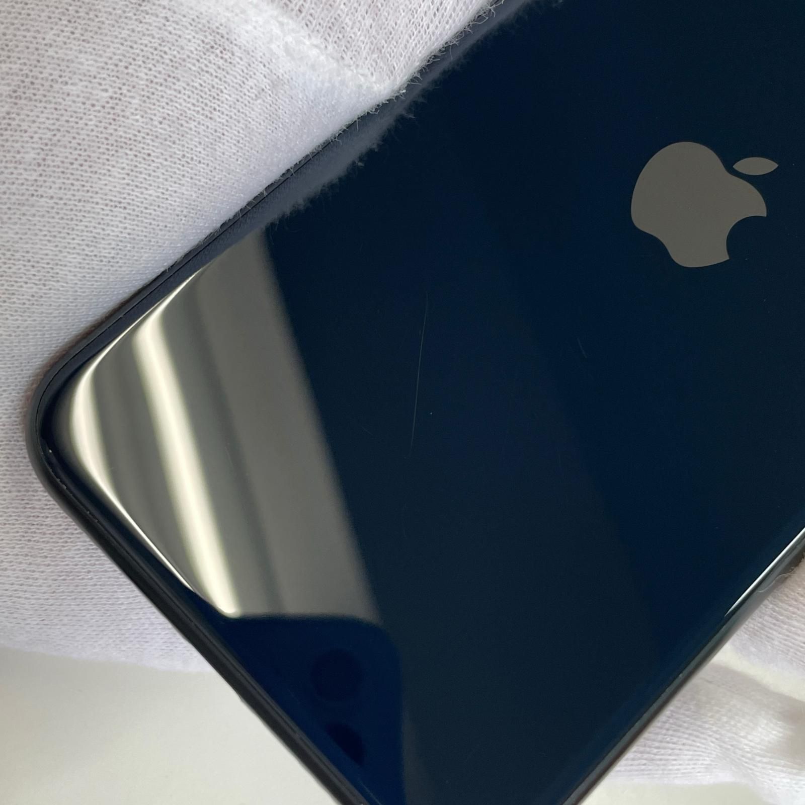iPhone SE3 64GB ミッドナイト (au) 中古 - メルカリ