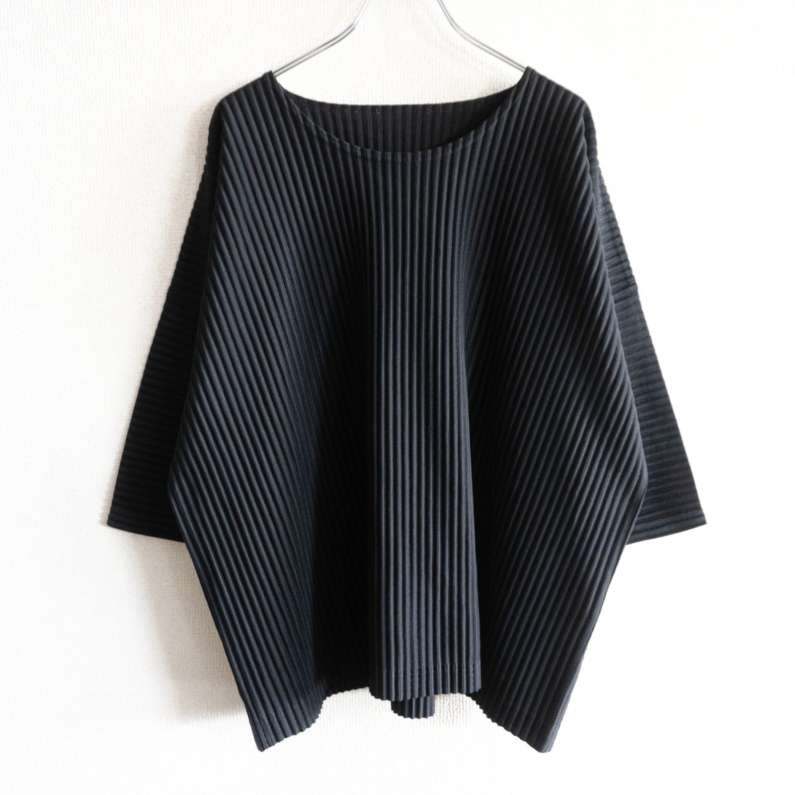 homme plisse カットソー サイズ2 ブラック 美品】 HOMME PLISSE ISSEY MIYAKE【プリーツ カットソー】2 ブラック