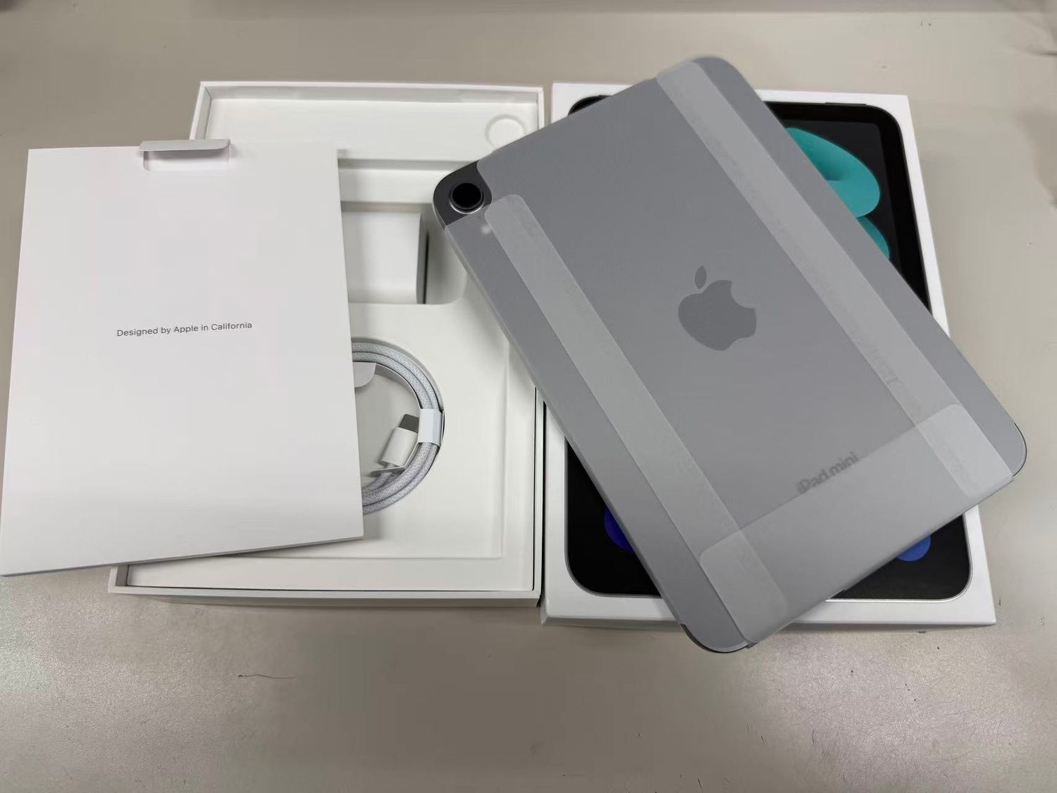 未使用 iPad mini A17 Pro 128GB スペースグレイ Wi-Fi - メルカリ