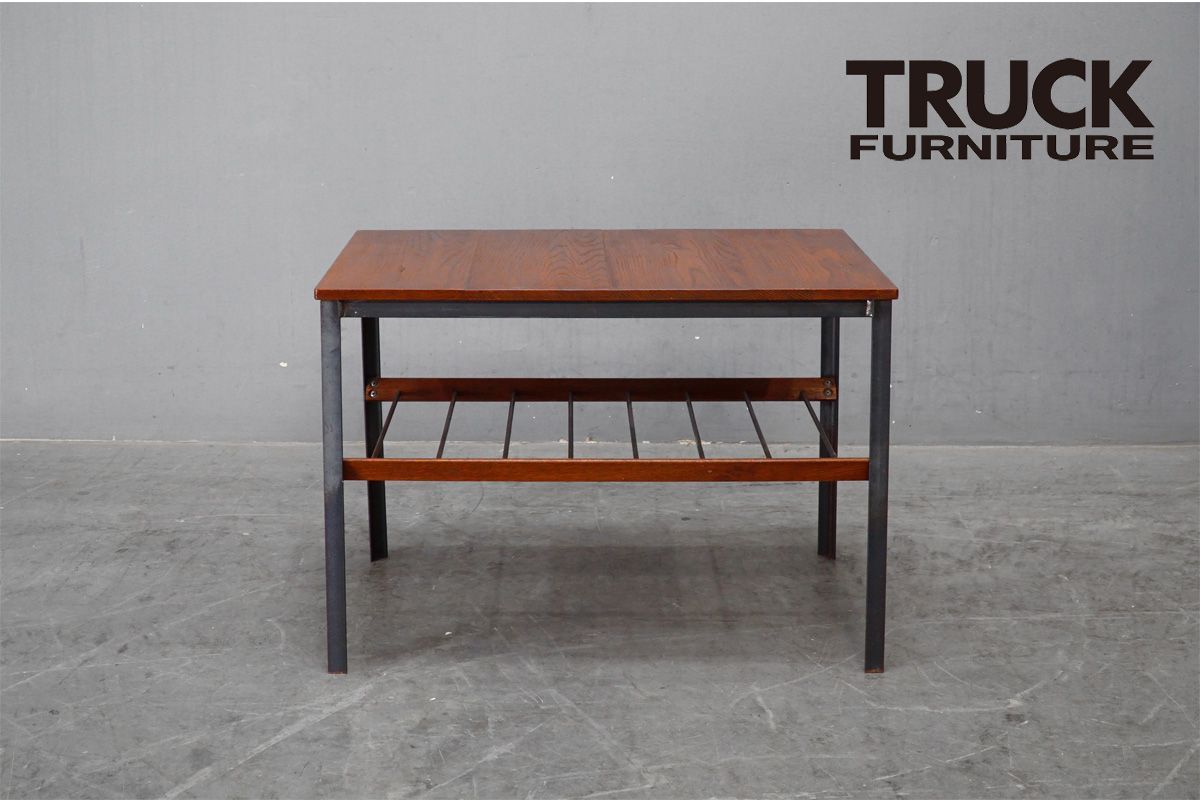 TRUCK furniture(トラックファニチャー) BOOMERANG SIDE TABLE