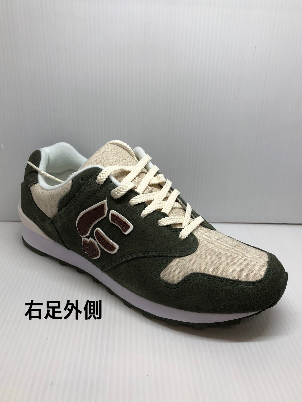 SANGACIO にゅ〜ず『Linen×Olive 』スニーカー SANGACIO にゅ～ず Linen × olive スニーカー - メルカリ
