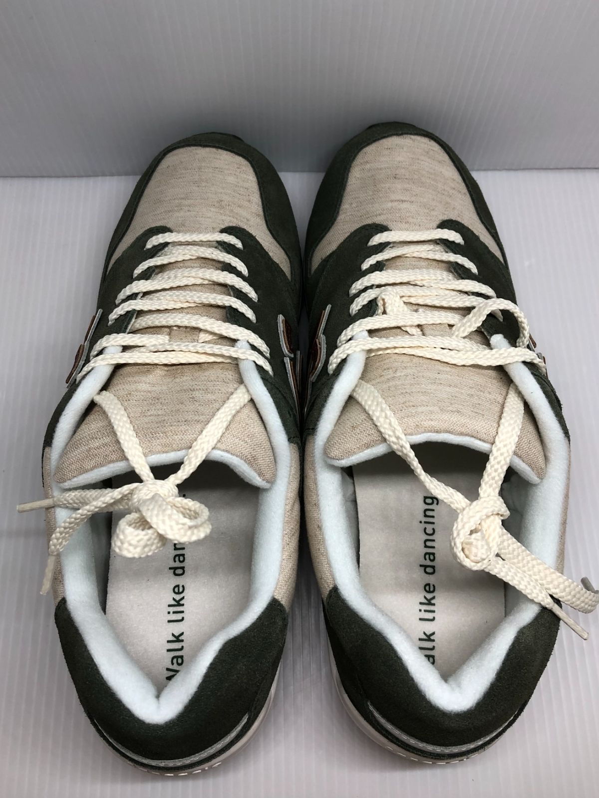 SANGACIO にゅ～ず Linen × olive スニーカー - メルカリ