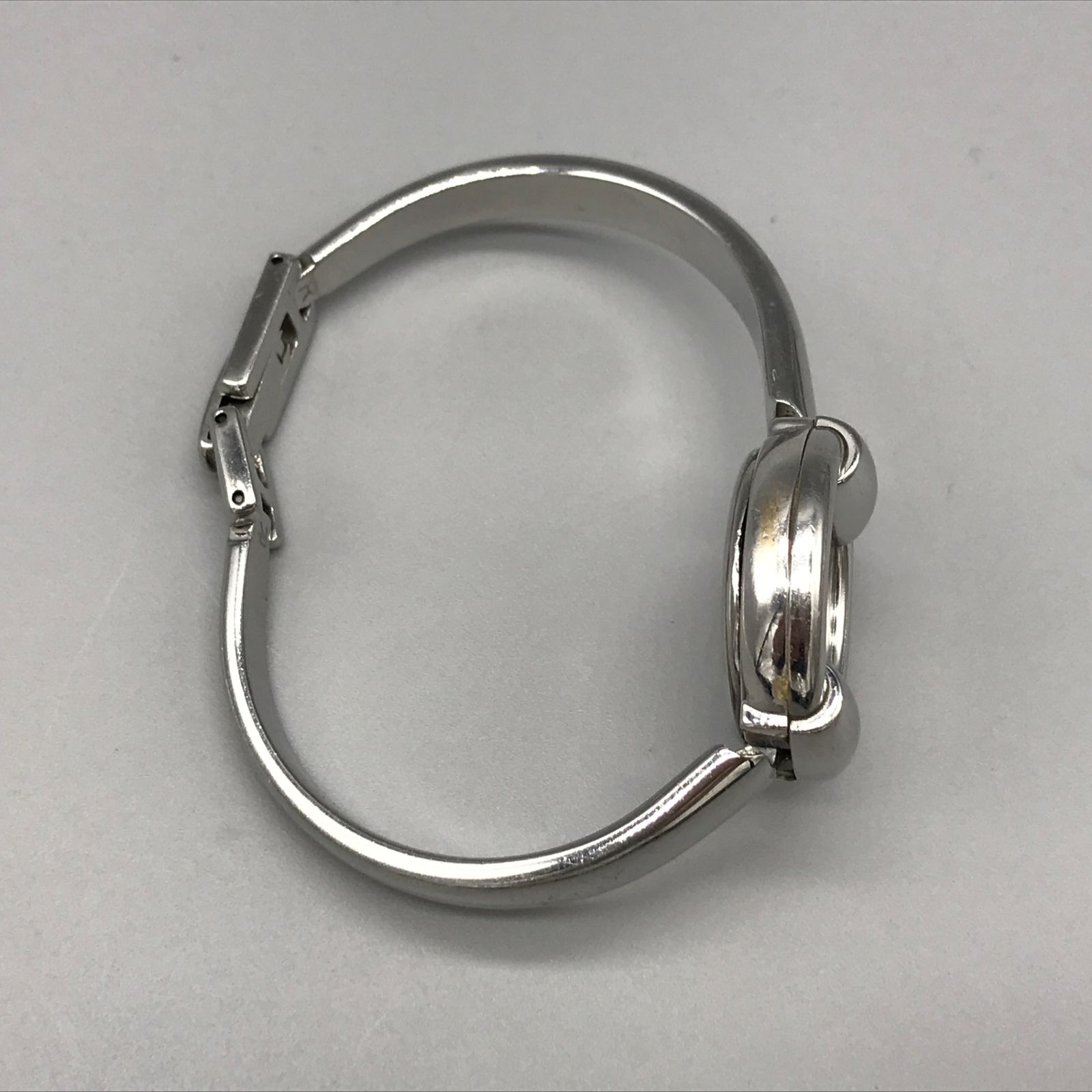 電池切れ GUCCI グッチ 1400L バングルウォッチ 腕時計 シルバー
