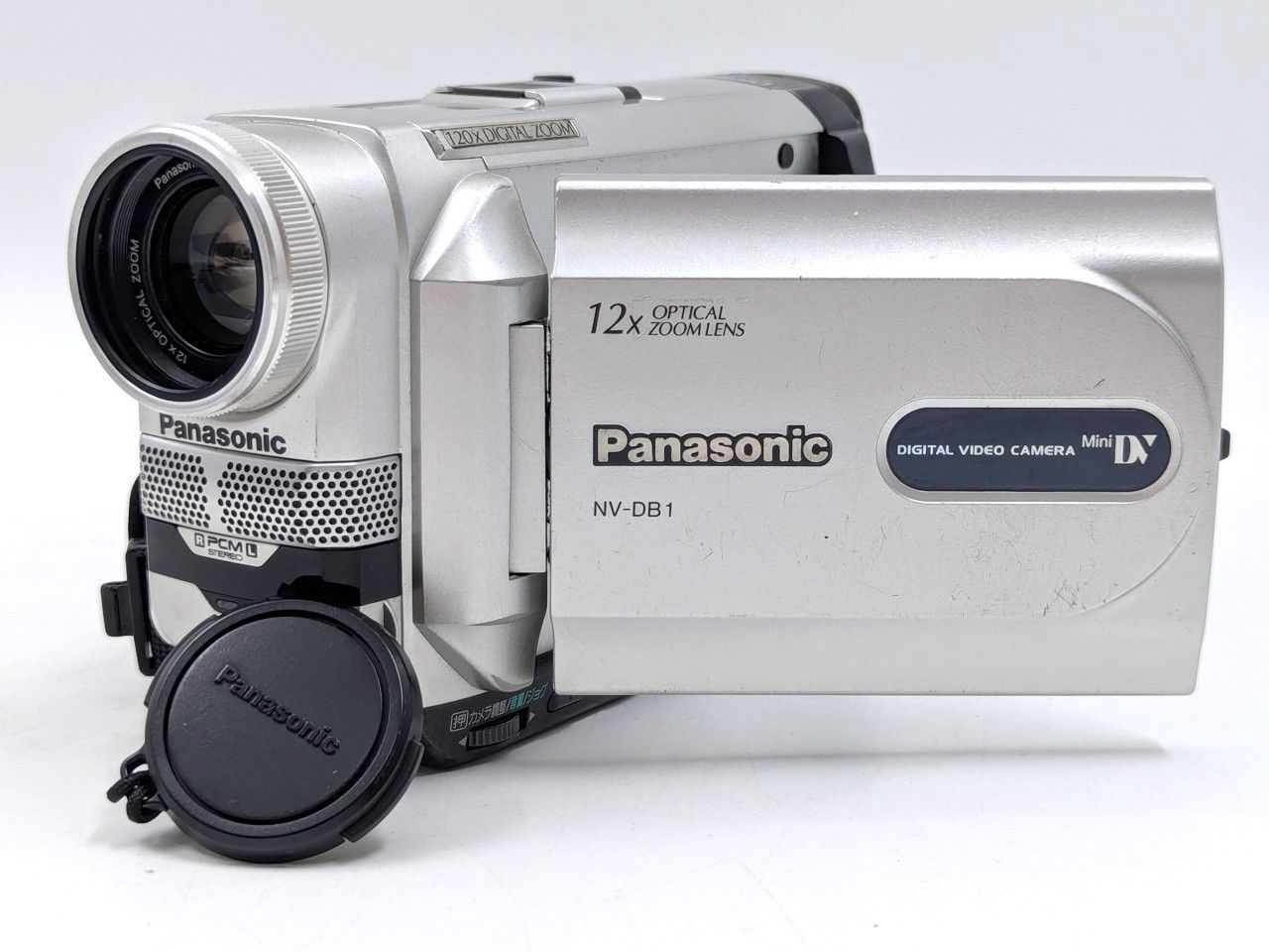 miniDVのダビングに！ Panasonic ビデオカメラ NV-DB1 02 Panasonic パナソニック NV-DB1 miniDVビデオカメラ 整備済み miniDV