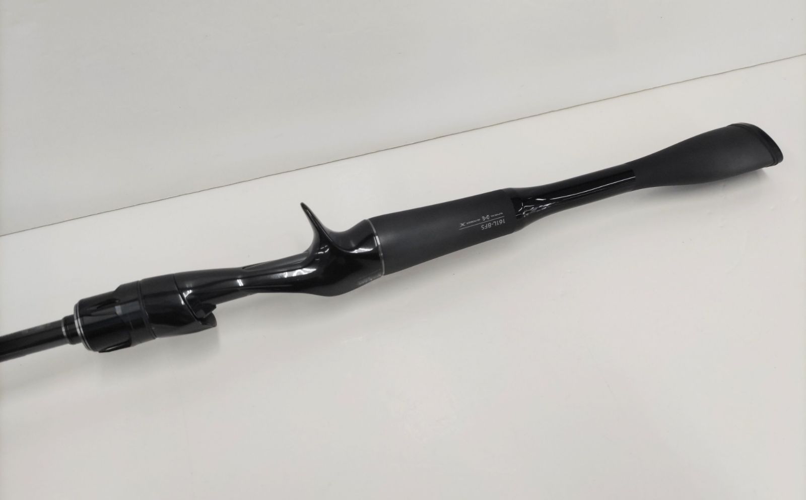 送料込み】シマノ 21ポイズングロリアス 161L-BFS A（01）ベイト